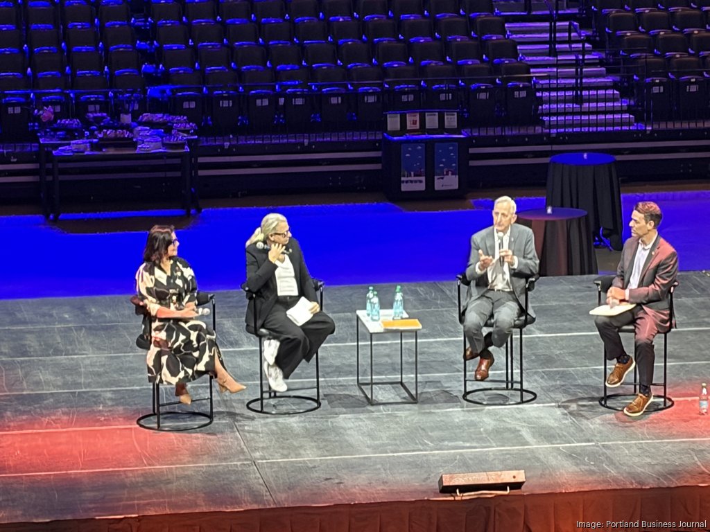Officials make the pitch for the Moda Center funding package. L-R: Multnomah County Chair Jessica Vega Pederson; State Sen. Kate Lieber; Portland Mayor Keith Wilson and Senate President Rob Wagner.